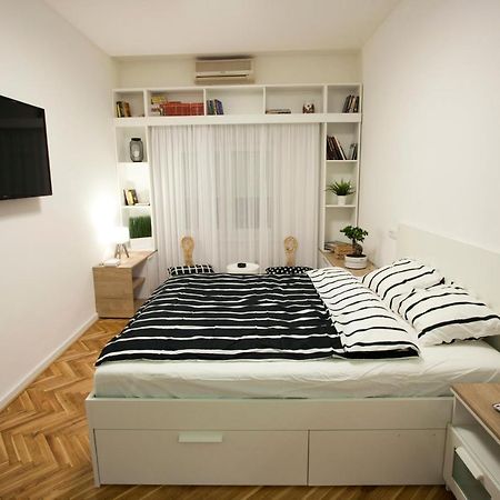 Studio 10 Belgrade Extérieur photo