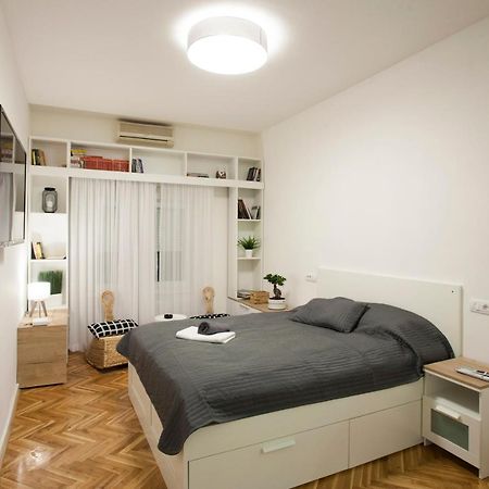 Studio 10 Belgrade Extérieur photo