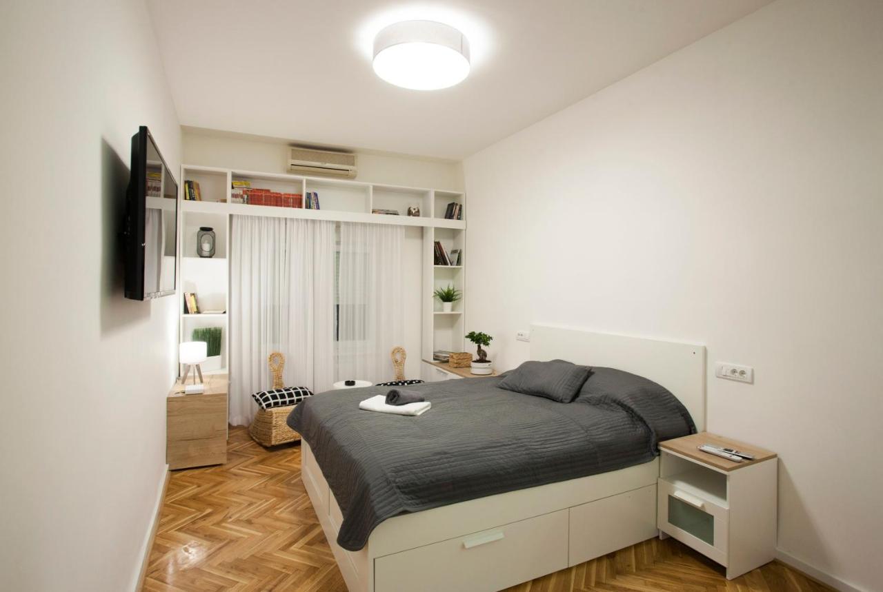 Studio 10 Belgrade Extérieur photo